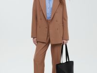 Прямые брюки на резинке