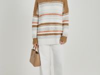 Джемпер с округлым вырезом свободного силуэта