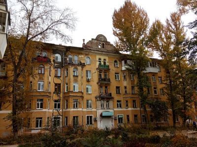 Жилой дом Авиационного завода №18 им. К.Е.Ворошилова. Архитектор Н.Б.Кузнецов