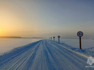 Первую ледовую переправу через реку Алдан открыли в Якутии