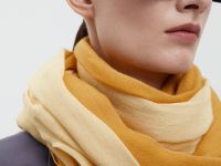 Палантин из вискозы
