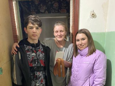 В Удачном поздравили «Детей войны»