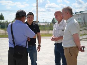 Представители киноотрасли Беларуси посетили кинозалы «Экстра Синема» в Намском районе