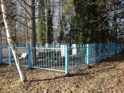 Братская могила советских воинов, погибших в годы Великой Отечественной войны