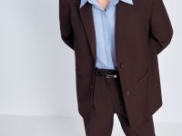 Однобортный жакет прямого силуэта