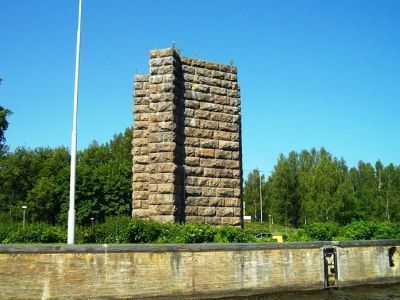 Памятный знак в честь реконструкции в 1968 г. Сайменского канала