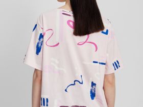 Футболка с абстрактным принтом