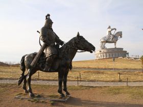 Монгольский мас-рестлинг открыт для всего мира