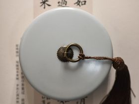 Многофункциональная чаша с крышкой для туши и воды (белый)