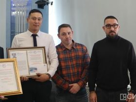 Именные стипендии Владимира Членова вручили 13 лучшим студентам и преподавателям