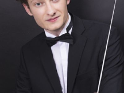 Концерт N2 Абонемента N2 Симфонический концерт Солист В.Малинин (фор-но)