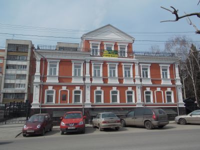 Дом, в котором  родился Герой Советского Союза писатель К.С. Бадигин