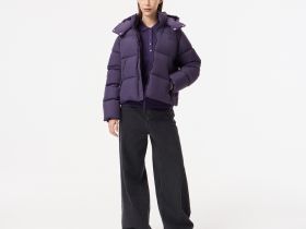 Женская короткая куртка Lacoste с капюшоном