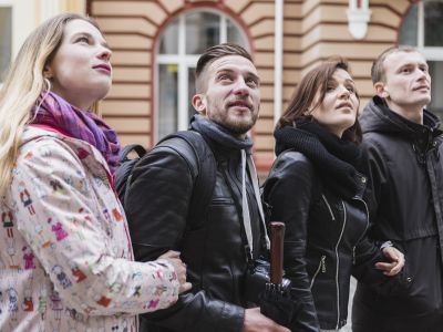Магия кадра, стеклянные крыши и лица эпохи: фотографические ателье Большой Морской и её окрестностей (Росфото)