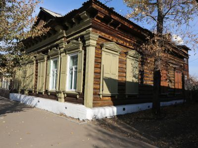 Дом Платунова А.