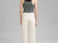 Джинсы женские