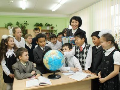 В Якутии стартовал приём конкурсных заявок на соискание премии 100 лучшим учителям