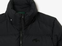 Женская короткая куртка Lacoste с капюшоном