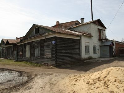 Здание рабочего клуба, где в апреле 1917 г. была создана большевистская организация