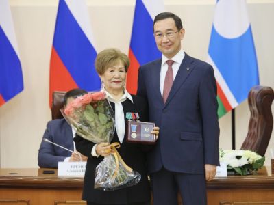 В Якутии отметили 25-летие образования Высшего Совета старейшин региона