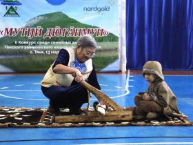 Снегоход за знание эвенкийского языка: в Тяне выбрали лучшую семейную династию