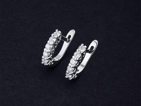Серьги из белого золота с бриллиантами э4701сг04171500
