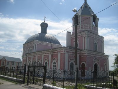 Всехсвятская церковь с интерьером