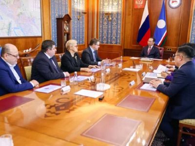 Глава Якутии встретился с представителями Федерального центра мозга и нейротехнологий