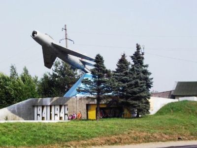 Памятник воинам-авиаторам 6-й воздушной армии Северо-Западного фронта