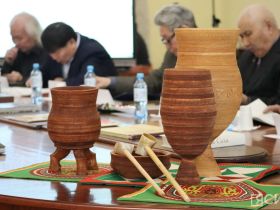 Семья народного мастера Павла Тимофеева издала книгу о его жизни и творчестве