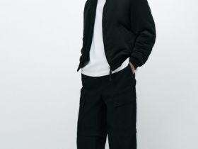 Утеплённый бомбер с воротником-стойкой, Черный