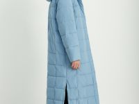 Стеганое утепленное пальто с капюшоном