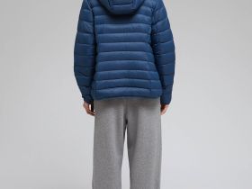 Стеганый пуховик с натуральным пухом