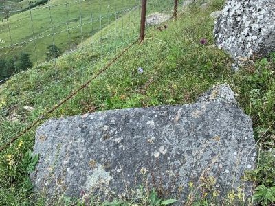 Стела № 9 раннемусульманского кладбища № 2 архитектурного комплекса "Мусийкъонгийкоте"