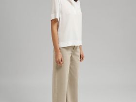 Легкая блузка на пуговицах