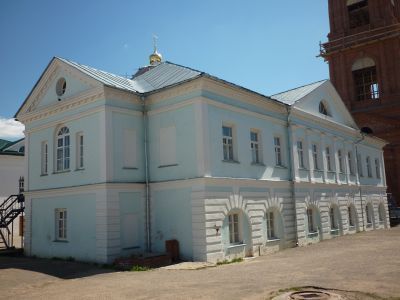 Настоятельский корпус