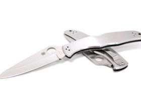 Складной нож Endura 4 - Spyderco 10P, сталь VG-10 Satin Plain, рукоять нержавеющая сталь