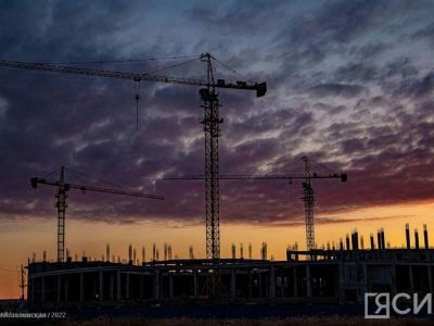 Пока в Якутии была ночь: эвакуация в Курской области, серия мощных вспышек на Солнце, квота в вузы