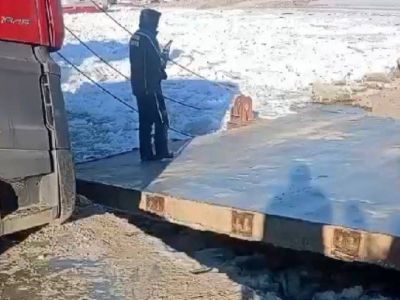 На переправе Якутск — Нижний Бестях сняли с линии один паром из-за поломки аппарели