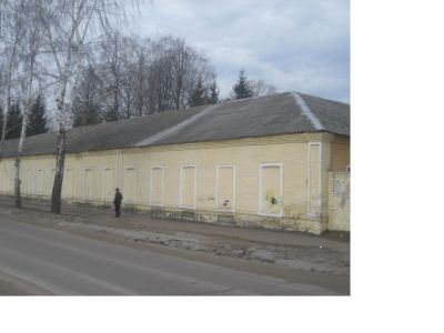 Здание казармы, где 4 июля 1917 г. произошло революционное выступление солдат Карачевского гарнизона