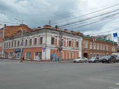 Торговый дом Смирновых