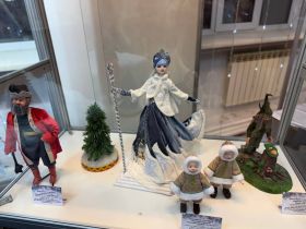 В Якутске открылась выставка «Бал снежной долины»