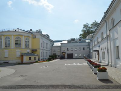 Усадьба А.М.Гедеонова, 1823-1825 гг., последняя треть XIX в. В 1841 г. усадьбу посещал поэт М.Ю.Лермонтов