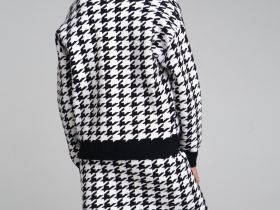 Жаккардовые кардиган и юбка