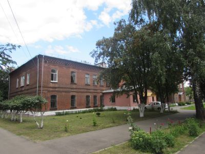 Здание женской гимназии