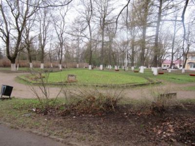 Могила участников гражданской войны и установления Советской власти Пуцита Р.П., Андреева Н.Ф., Великанова В.И.