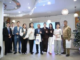 Участники Елки главы Якутии встретились с героями СВО и спортсменами