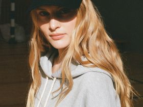 Бейсболка унисекс из коллаборации с walk of shamе