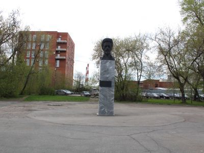 Бюст Я.М.Свердлова