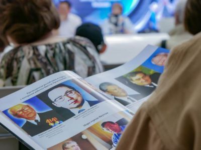 В Якутске презентовали книгу об известном фотокорреспонденте Викторе Яковлеве